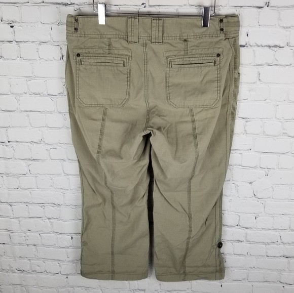 EDDIE BAUER | Blakely fit cropped capri pants - Picture 3 of 8